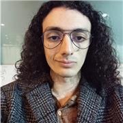 Profesor de Historia, Filosofia e Ingles imparte clases a personas de todas las edades